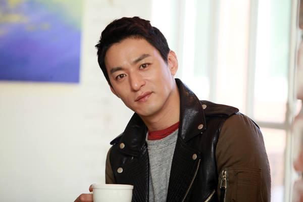 Joo Jin Mo