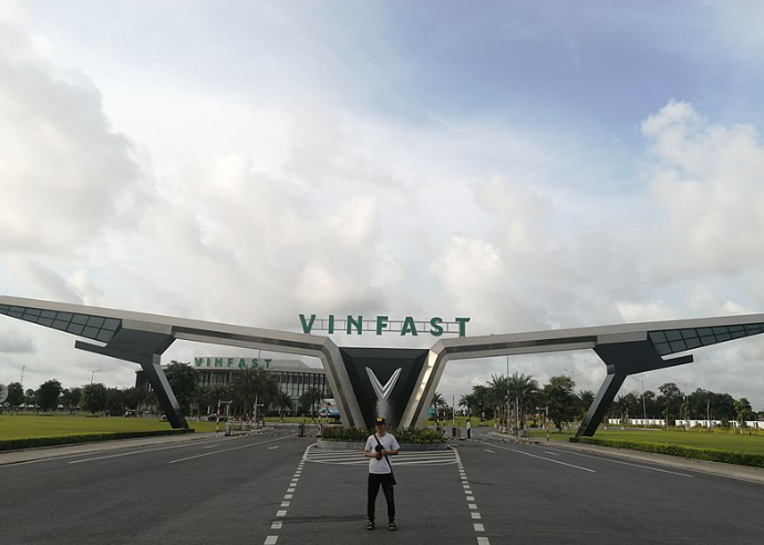 Shares Of Vietnamese Electric Car Maker VinFast Surges On The Day Of ...