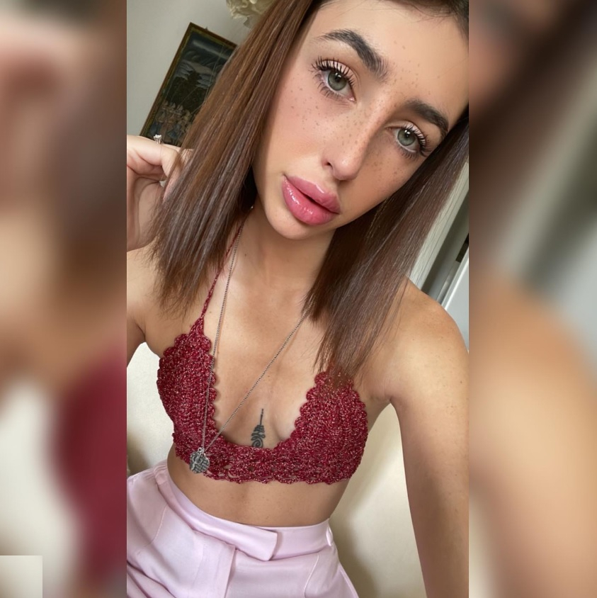 Michelle Comi Italian Model Gets Banned from OnlyFans after