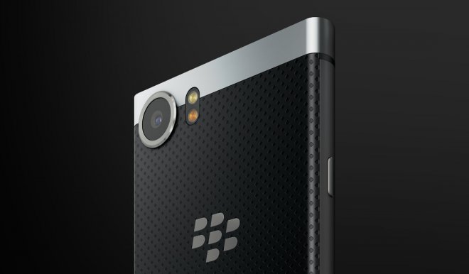 blackberry camera