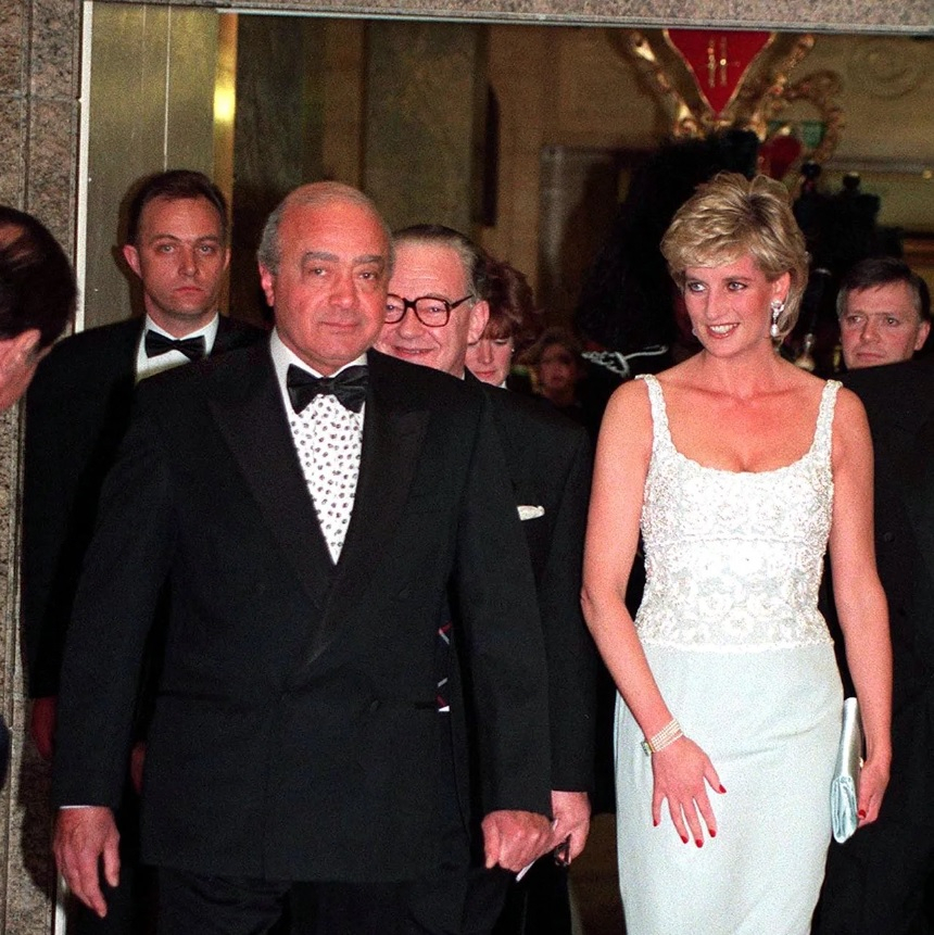 Mohamed Al Fayed: Former Harrods And Fulham FC Owner Dies Aged 94 ...