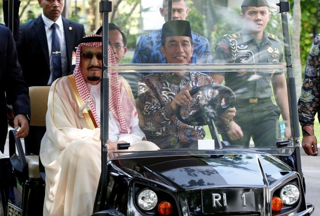 King Salman extends Indonesia tour: 45 trucks to transport Saudi King's luggage during Bali holiday