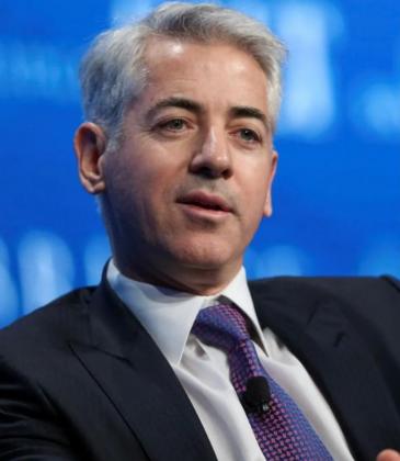 Bill Ackman Makes $10,000 Donation to Fundraiser Supporting ICE Agent Jonathan Ross Who Shot and Killed Renee Nicole Good
