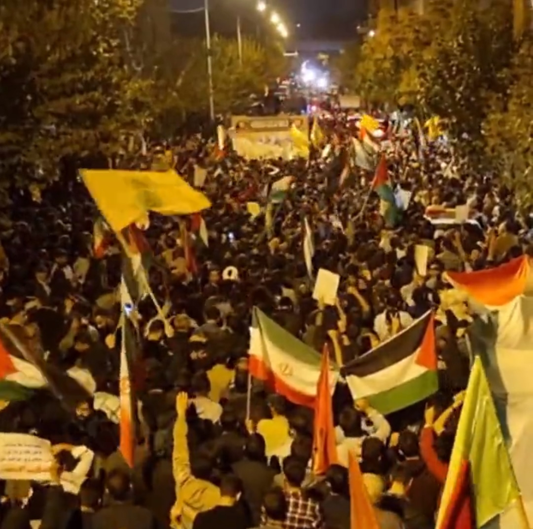 Hundreds of Protestors Waving Palestinian Flags Surround US Embassy in ...