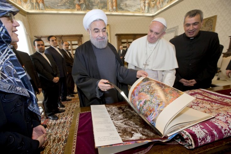 Pope Francis meets Iran president Hassan Rohani
