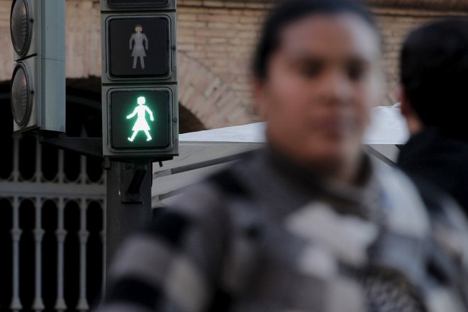 Female traffic lights to promote gender equality in Australia