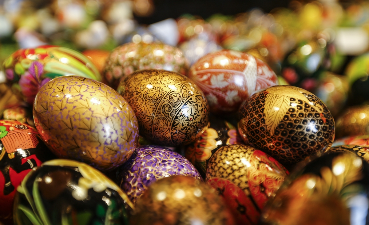 easter eggs, symbol of rebirth
