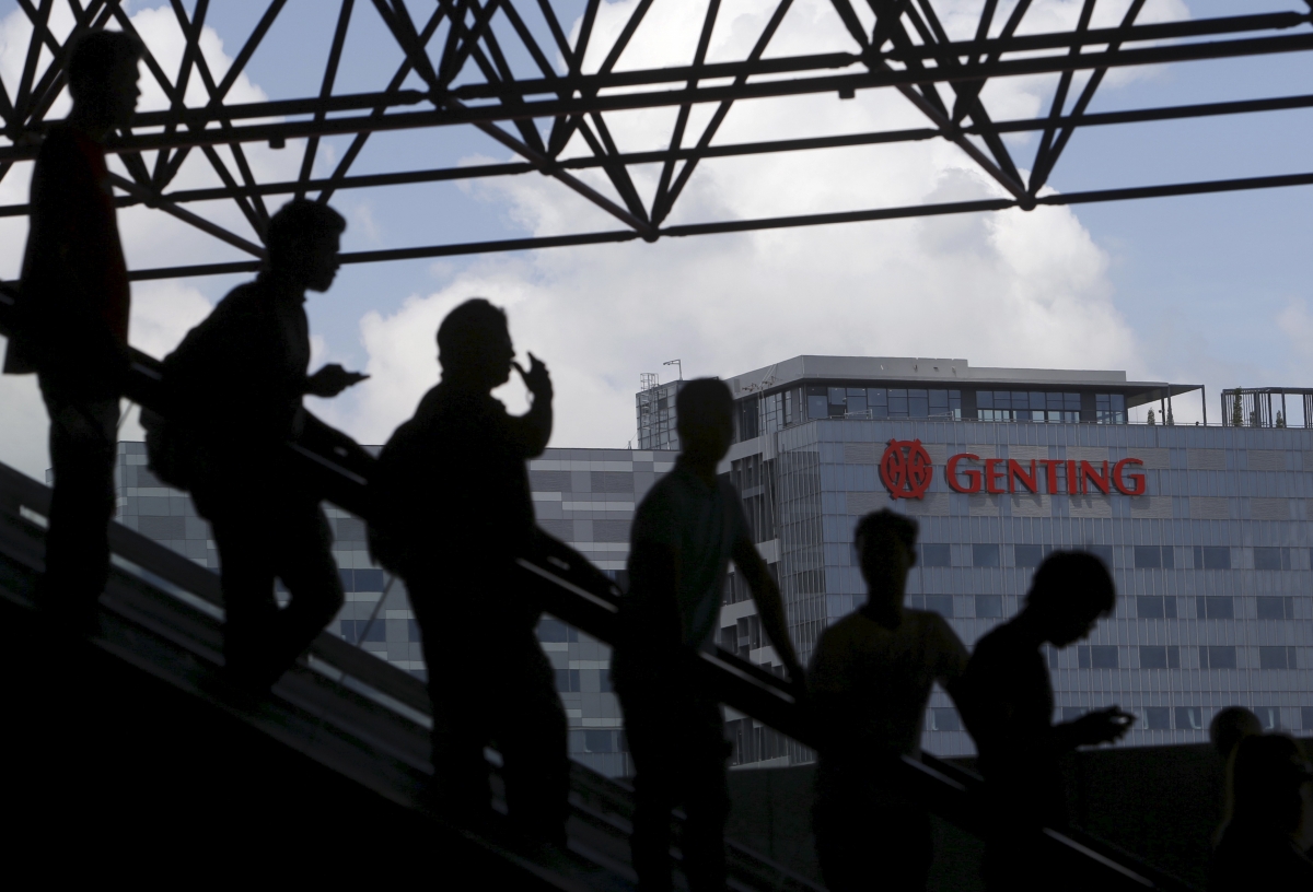 Singapore to tighten border checks