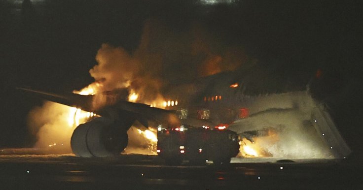 japan flight catches fire