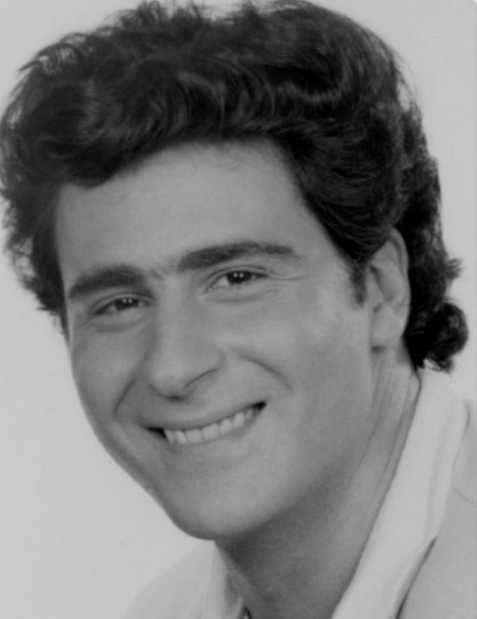Tony Ganios Tony Ganios