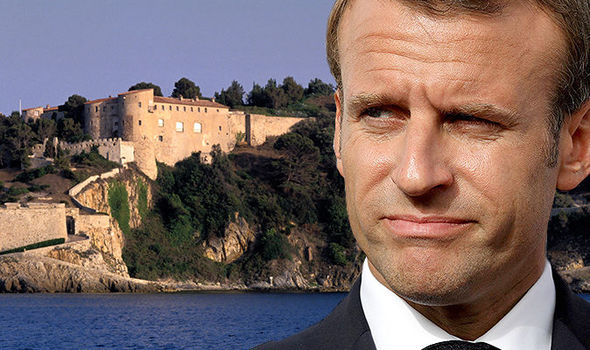 Macron Macron