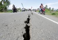 5.5 magnitude quake rocks Indonesia's tourist island of Bali 5.5 magnitude quake rocks Indonesia's tourist island of Bali