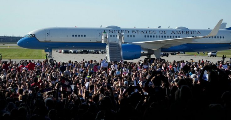 Kamala Harris rally photo