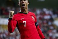 Cristiano Ronaldo Cristiano Ronaldo