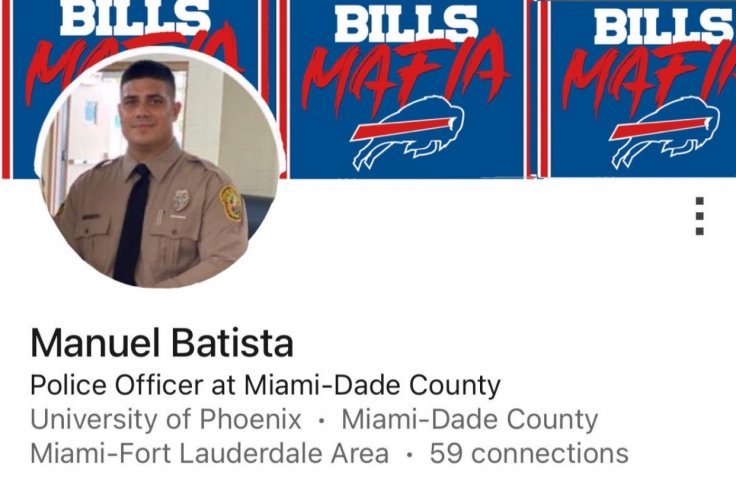 Cop Tyreek Hill Cop Tyreek Hill