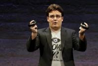 palmer luckey palmer luckey