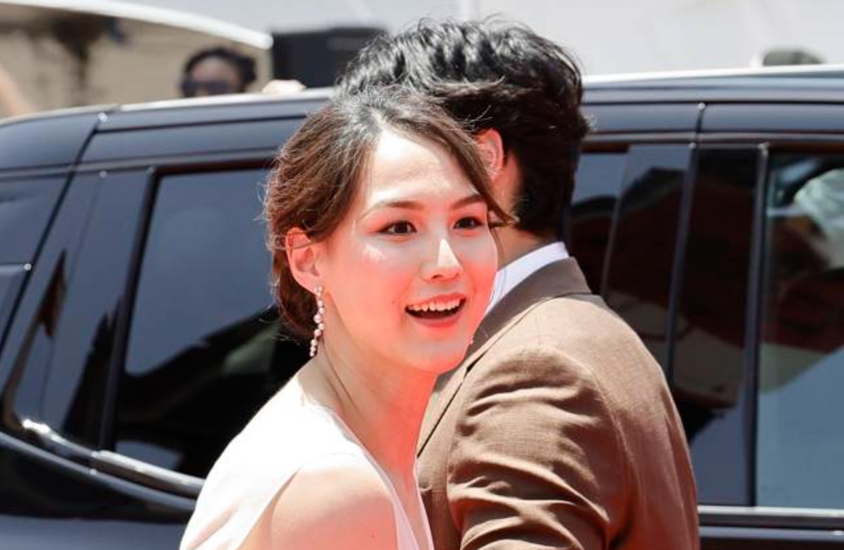 Who Is Mamiko Tanaka? Shohei Ohtani's Glamorous Wife Was A Professional ...