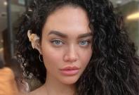 Chanel Maya Banks Chanel Maya Banks