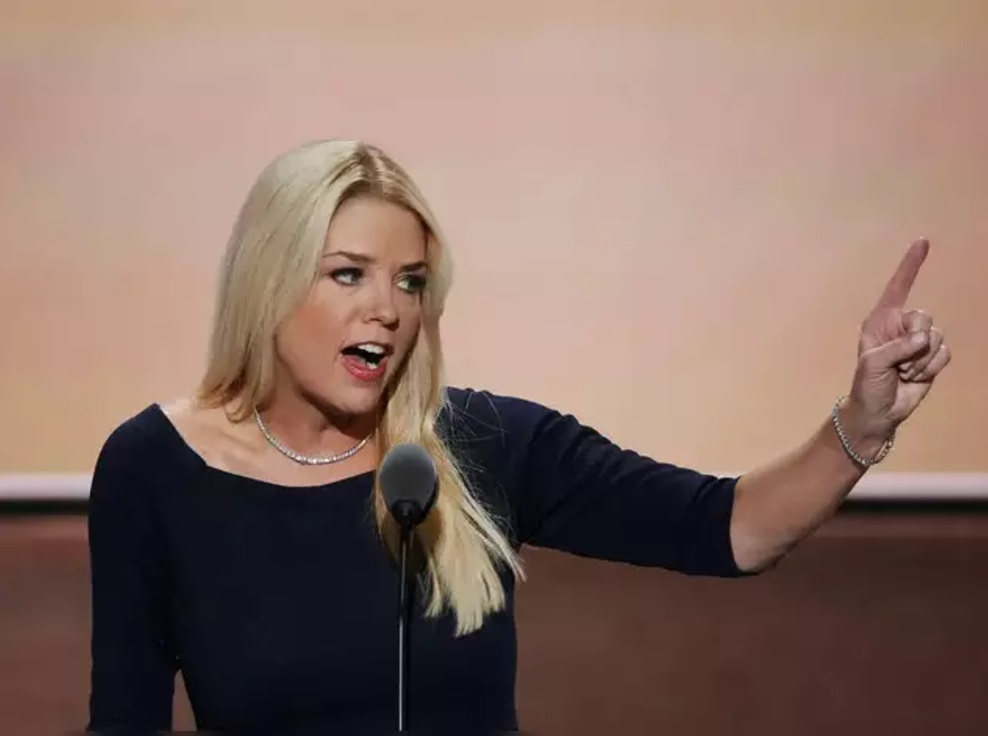 Who Is Pam Bondi? Trump Picks Florida AG As Attorney General Nominee ...