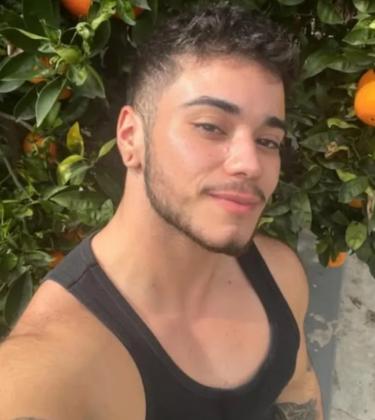 How Did Apollo Moon Die? Transgender Adult Film Star Dies Suddenly Aged ...