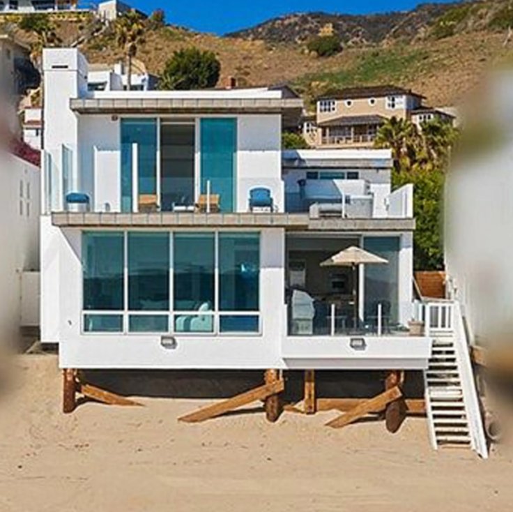 Paris Hilton Malibu beach house