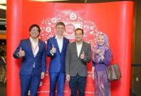 Parrot Social Parrot Social