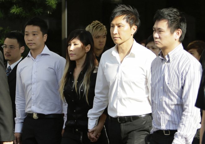 5 City Harvest Church leaders surrender, begin jail terms