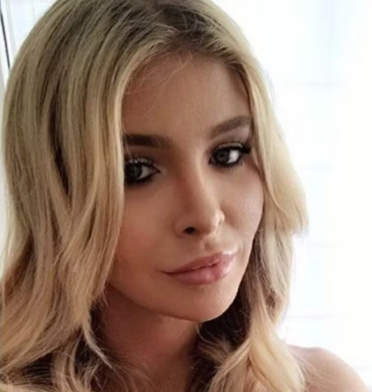 Sophia Hutchins Sophia Hutchins