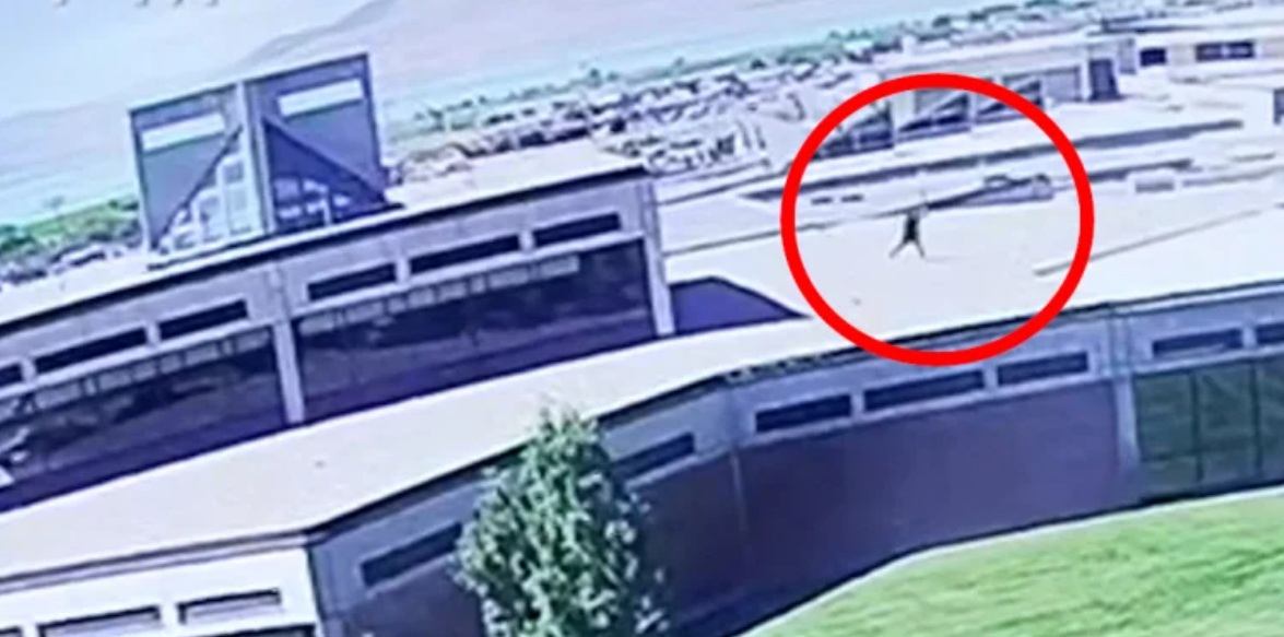 Charlie Kirk Assassination: Dramatic Video Captures Moment Shooter Jumping form Rooftop and Fleeing Scene after Killing Conservative Activist
