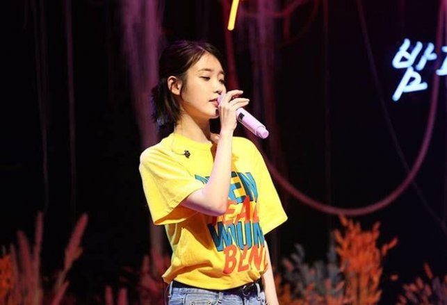 IU IU