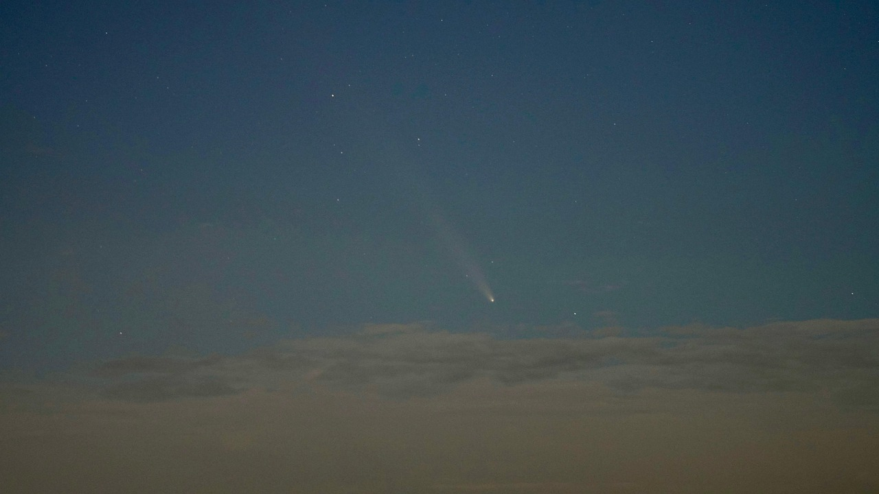 Singapore Skies to Sparkle! Catch Rare Shooting Stars for Two Nights Only in October