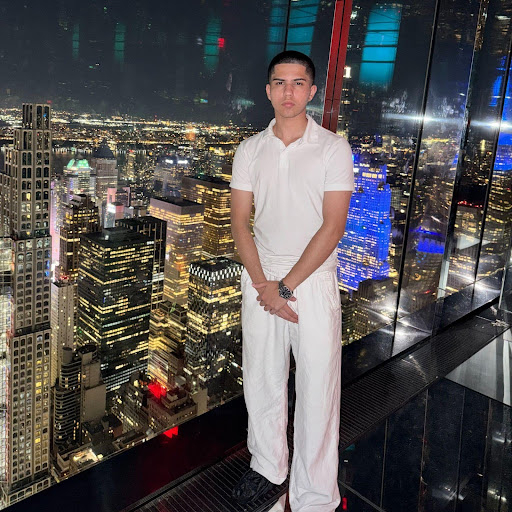 Luke Sran: The 18-Year-Old Entrepreneur Turning Ambition Into an Empire