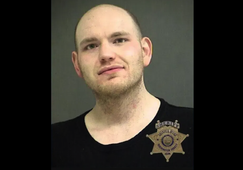 Oregon Man Set Up Bomb Outside Ex-Girlfriend's Apartment after Finding Out She was 'Hooking Up' with a New Beau
