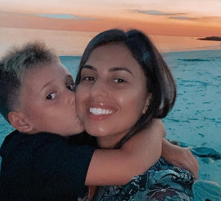 Bruna Ferreira Bruna Ferreira