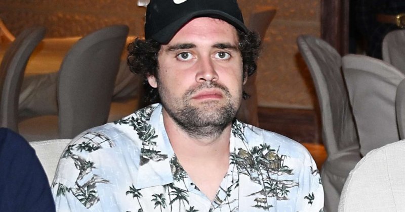 Nick Reiner: Hotel Room Troubled Son of Rob Reiner and His Wife Fled to After Stabbing Them to Death Was Covered in Blood Nick Reiner: Hotel Room Troubled Son of Rob Reiner and His Wife Fled to After Stabbing Them to Death Was Covered in Blood