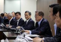 South Korea willing to reopen communications with North amid missile crisis South Korea willing to reopen communications with North amid missile crisis