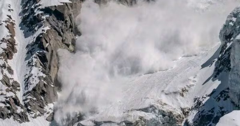 10 Skiers Missing After Powerful Avalanche Near Lake Tahoe Triggering Massive Search Effort 10 Skiers Missing After Powerful Avalanche Near Lake Tahoe Triggering Massive Search Effort