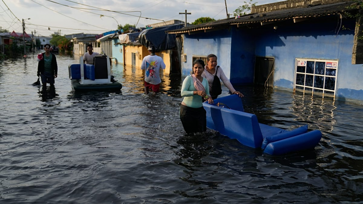 climate systems near critical tipping points