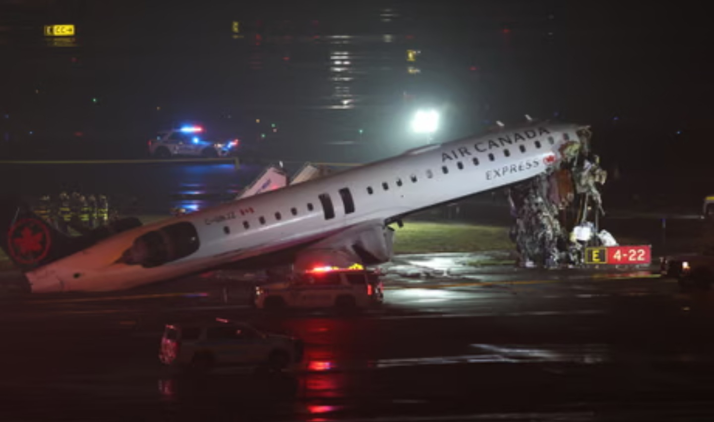 Air Canada LaGuardia