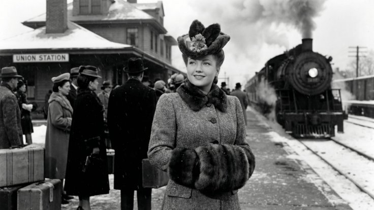 Anne Baxter as Lucy Morgan