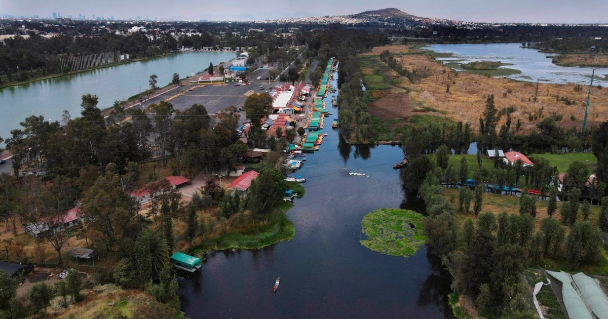 Mexico City Rapidly Sinking 10 Inches a Year; NASA Watches It Happen ...