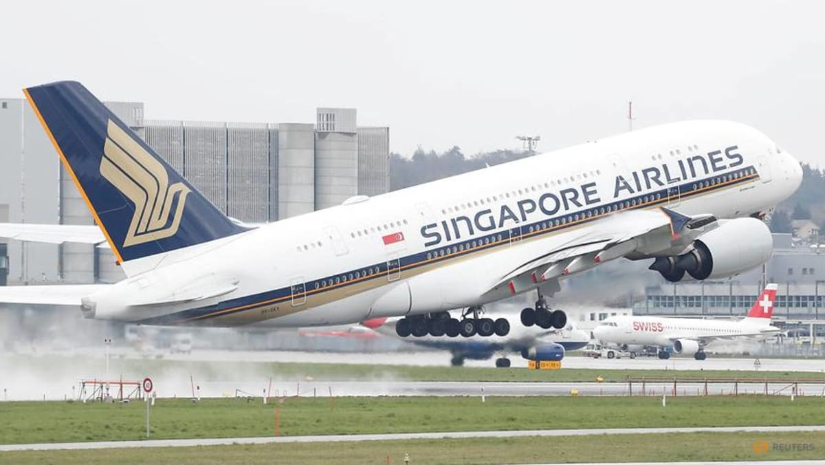  Singapore airlines 
