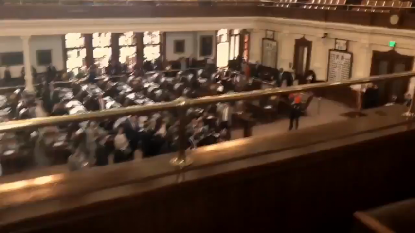 Texas state lawmakers scuffle over anti-sanctuary city bill