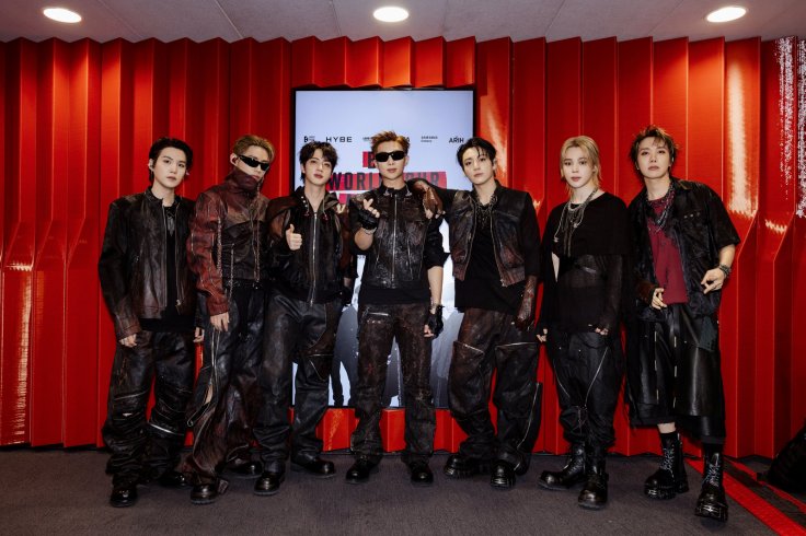 BTS Left Stunned After Spotting 'Alien' at ARIRANG Brussels Co...
