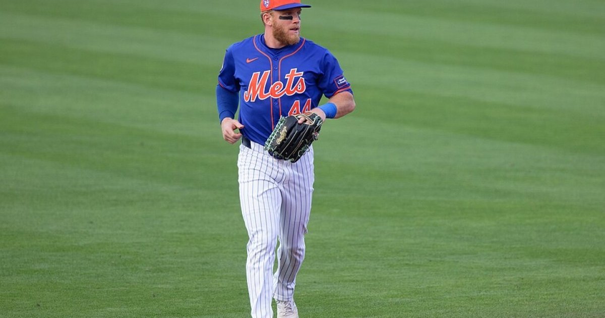 Giants Suspend Harrison Bader's Salary After Scooter Crash Worsens Foot Injury