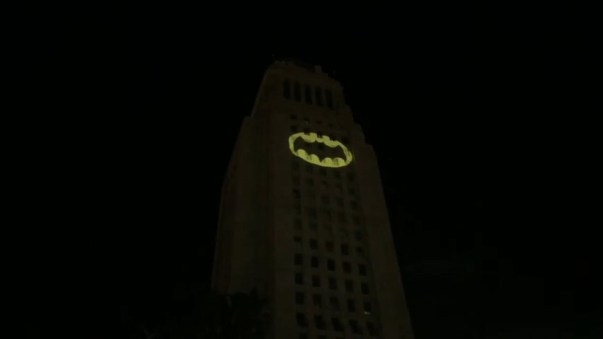 Los Angeles honours actor Adam West with Bat-Signal projection