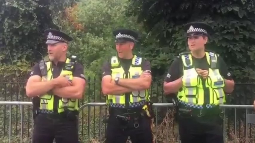 Police greet Glastonbury revellers by forming choir and singing Delilah