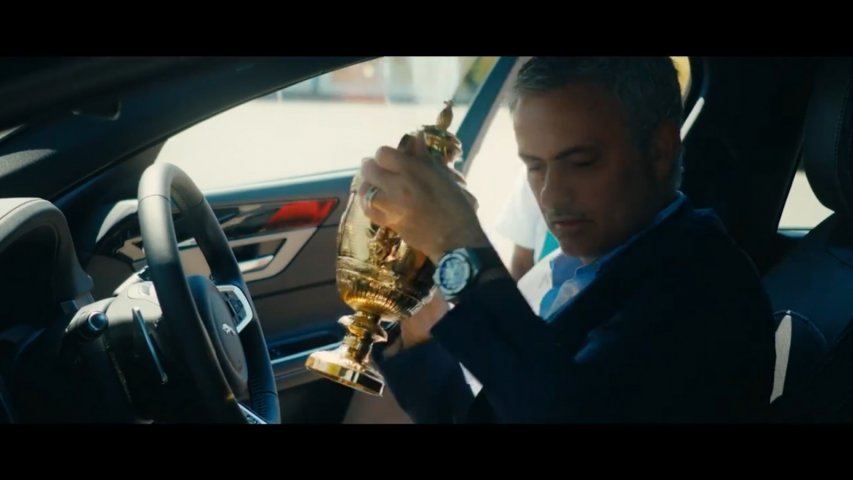 Jose Mourinho steals Andy Murrays Wimbledon trophy in cheeky new advert